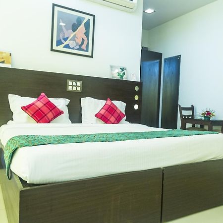 Hotel Amby Inn New Delhi Eksteriør bilde