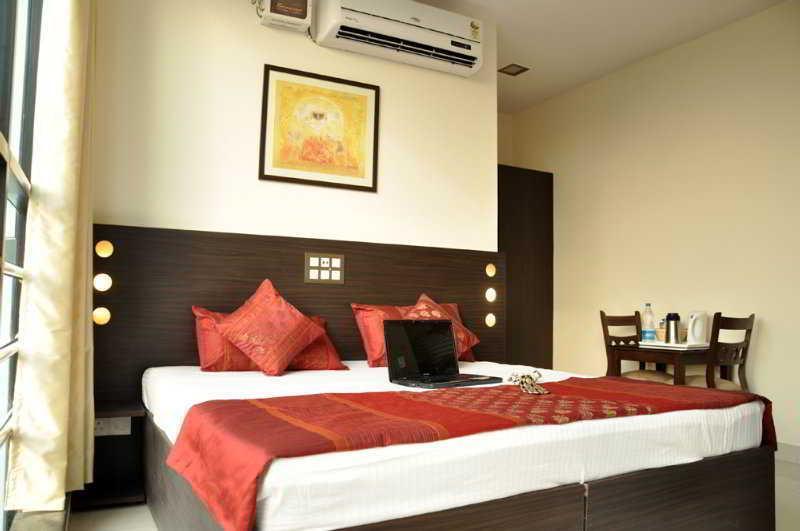 Hotel Amby Inn New Delhi Eksteriør bilde