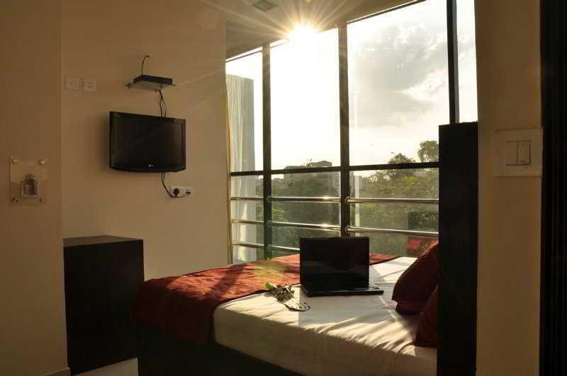 Hotel Amby Inn New Delhi Eksteriør bilde
